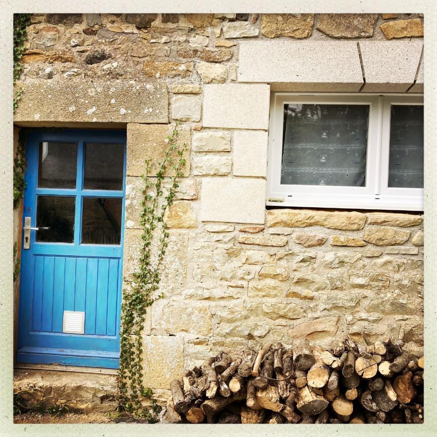 Authentique Maison De Pecheur Au Coeur D'Un Hameau Crozon Exteriör bild