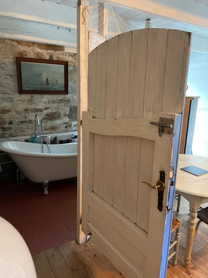 Authentique Maison De Pecheur Au Coeur D'Un Hameau Crozon Exteriör bild